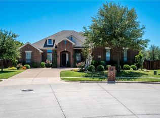 8101 Holly Hock Dr, Arlington, TX 76001