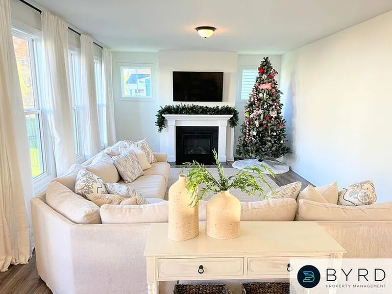 16618 Broadmoor Rd — Photo 10