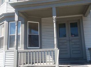 379 5th Ave #1, Troy, NY 12182