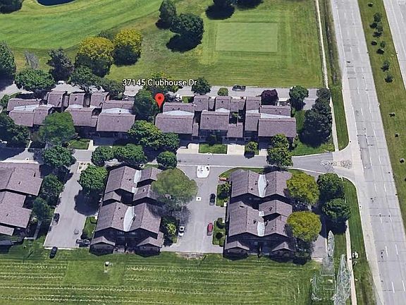 5th image of 37145 Clubhouse Dr