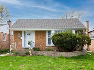 8028 Kilbourn Ave, Skokie, IL