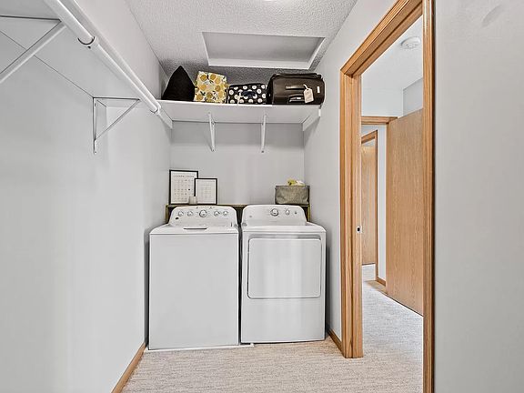 2nd image of 2541 Cobble Hill Ct Unit F