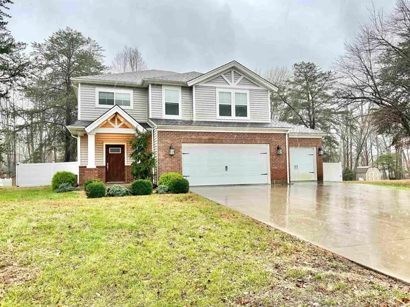2648 Lynn Ridge Cir, Lynnville, IN 47619