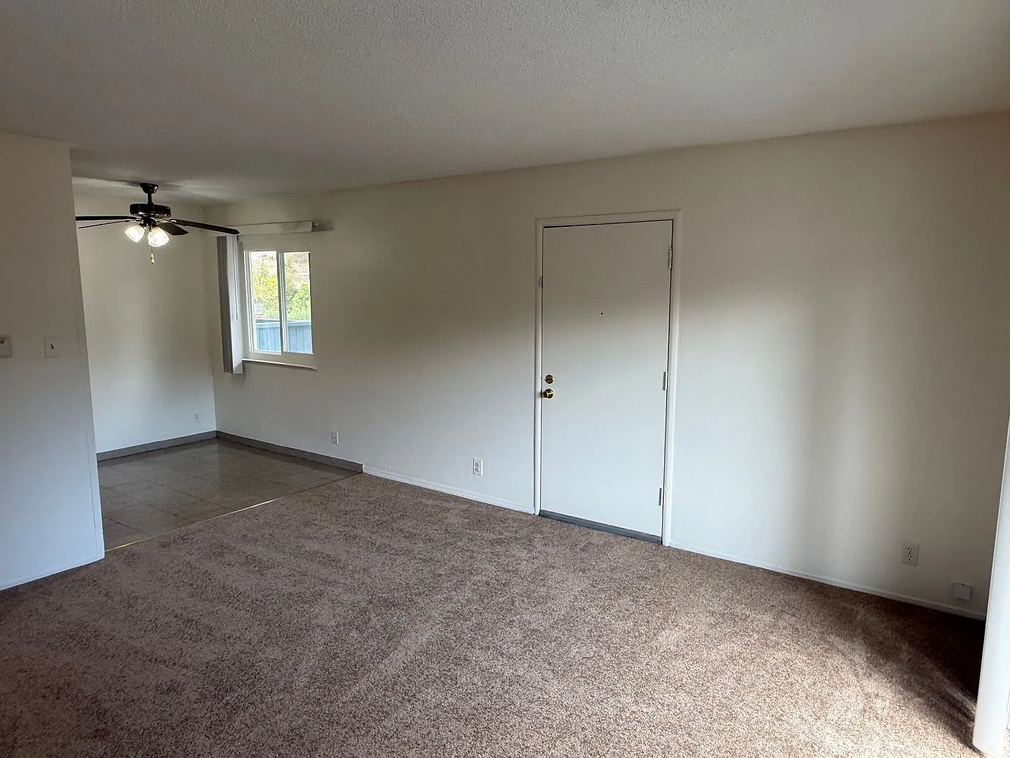 Appian Way, 4861 — Photo 3