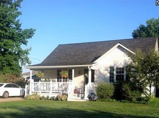 808 McDaniel Ave, Minerva, OH 44657