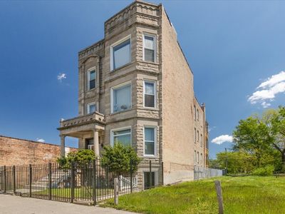 5319 S Indiana Ave, Chicago, IL, 60615