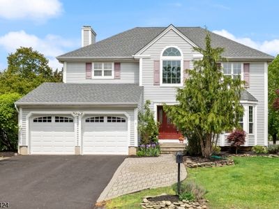 3 Lenape Trl, Branchburg, NJ, 08876