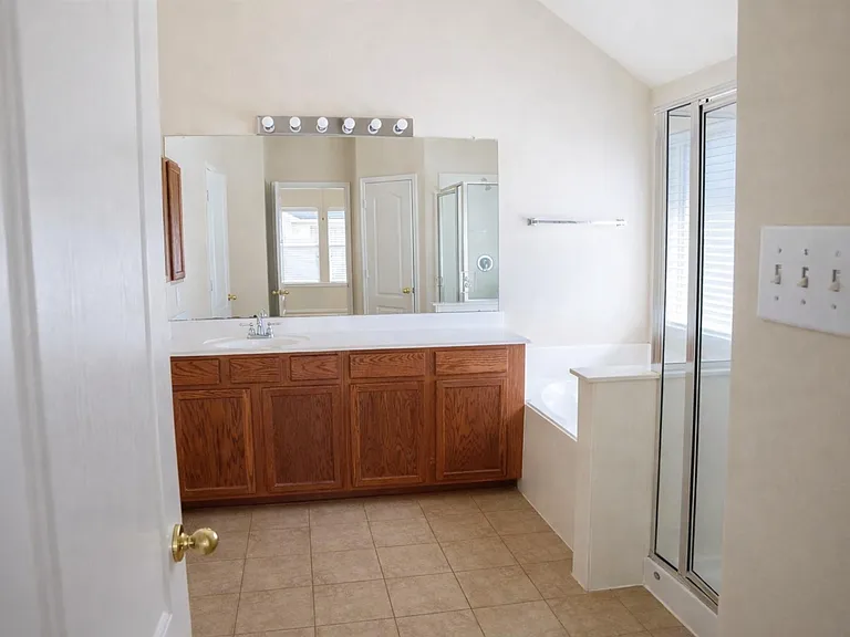 8515 Clarkman Ridge Ln — Photo 14