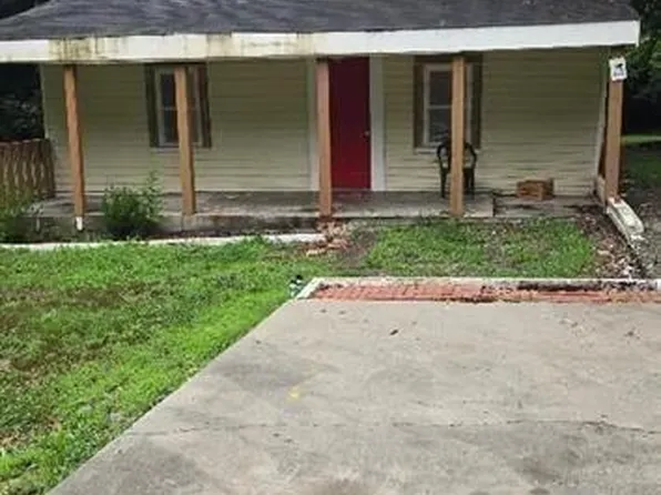 6556 Bowden St, Lithia Springs, GA 30122