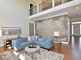 4946 Salem Glen Blvd, Clemmons, NC 27012