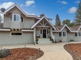 46522 Vista Del Rio Dr, Oakhurst, CA 93644