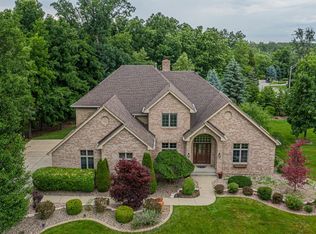 525 Brighton Ln, Dyer, IN