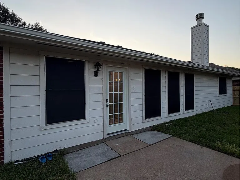 10718 Lonesome Dove Trl — Photo 25