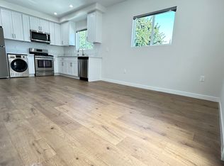 18812 Vintage St, Northridge, CA 91324