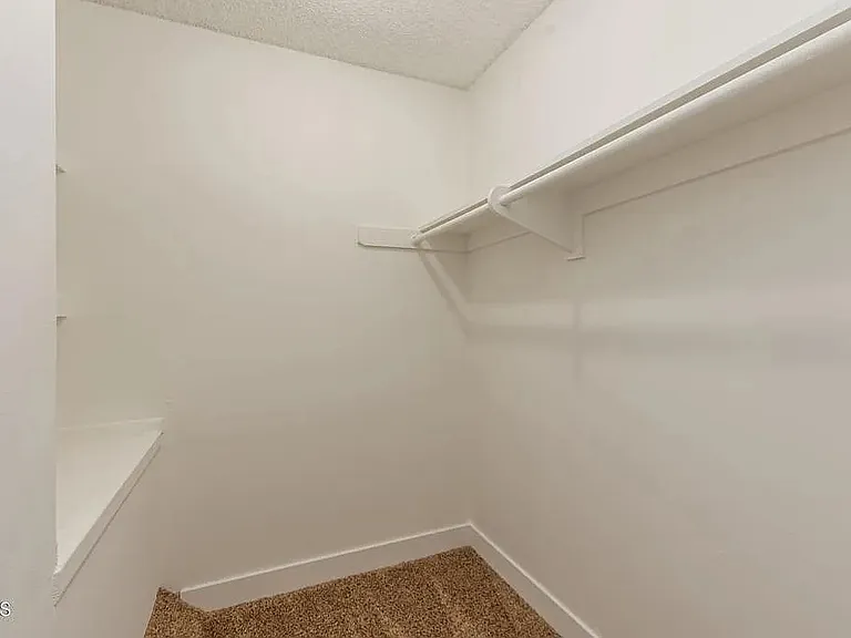2603 N Yardarm Ave — Photo 7