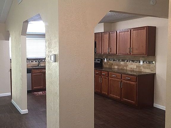 2nd image of 2122 Rockwood Dr