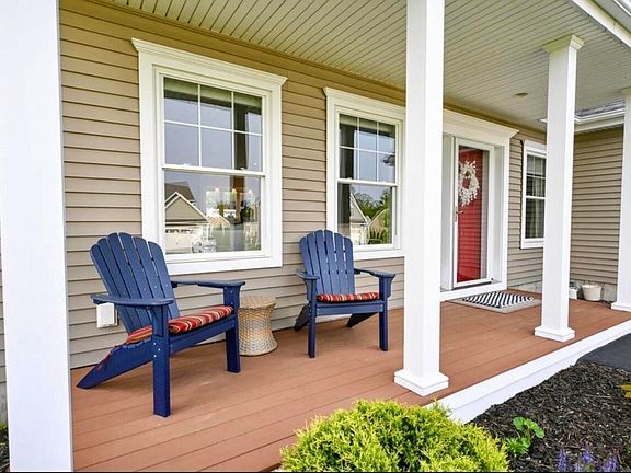 4th image of 5 Bridle Way