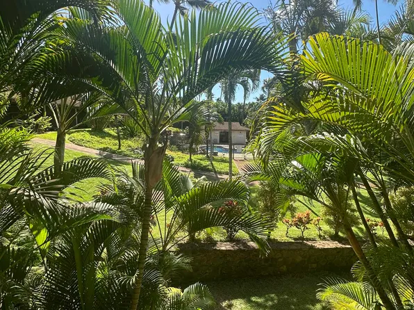3788 Lower Honoapiilani Rd APT E207, Lahaina, HI 96761