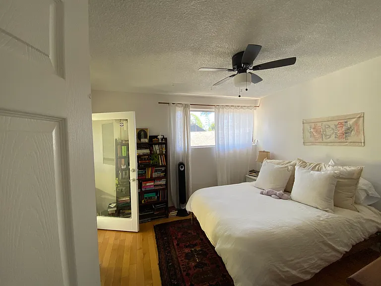 2036 6th St #1 — Photo 3