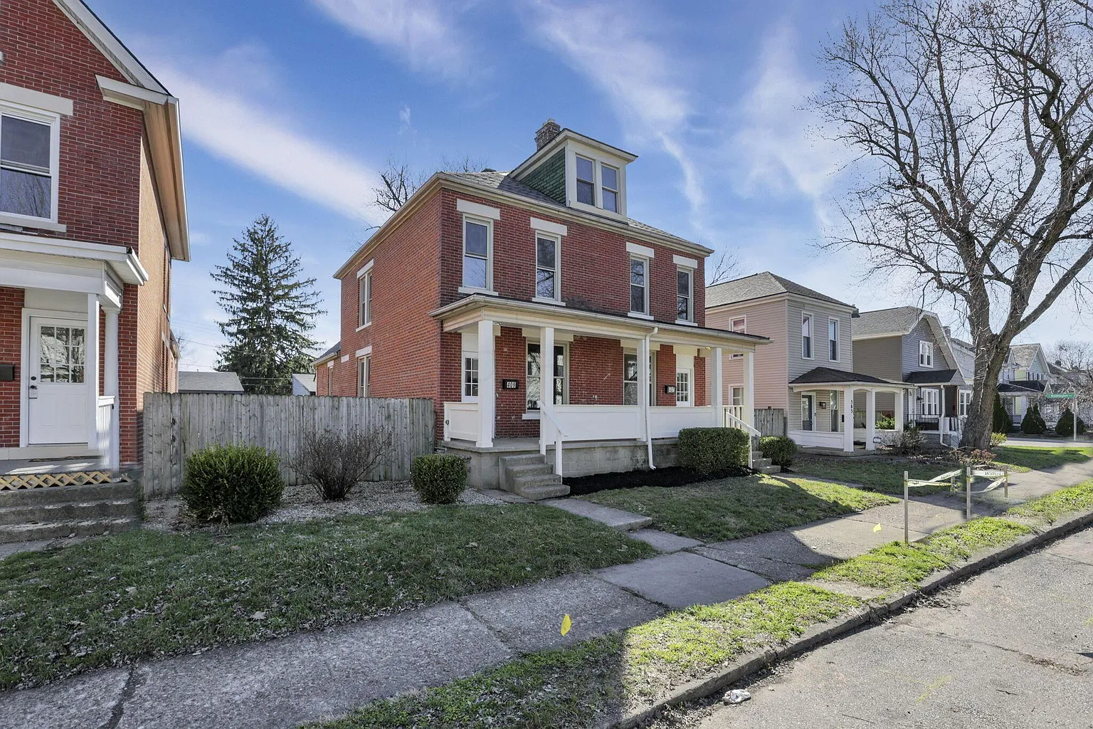 407 Hanford St photo 1