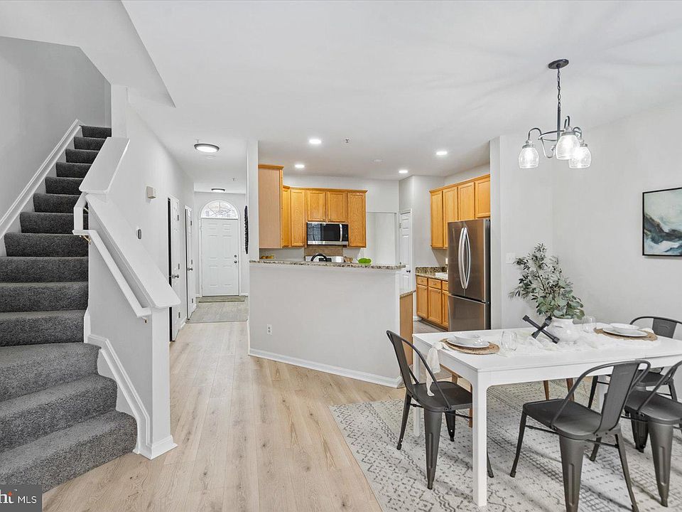 1st image of 4965 Bristle Cone Cir