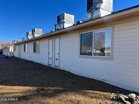 4th image of 7980 E Lakeshore Drive