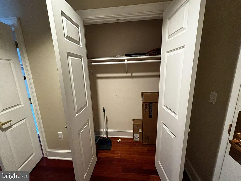 1500 Chestnut St #11A — Photo 3