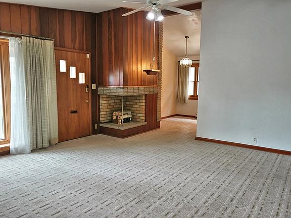 2nd image of 2021 Washington Ave