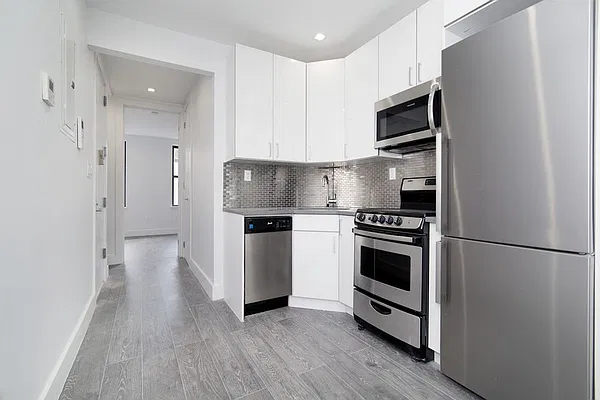 Rented by Brick&Mortar | media 9