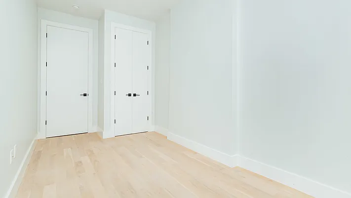 Rented by Nooklyn NYC LLC | media 28