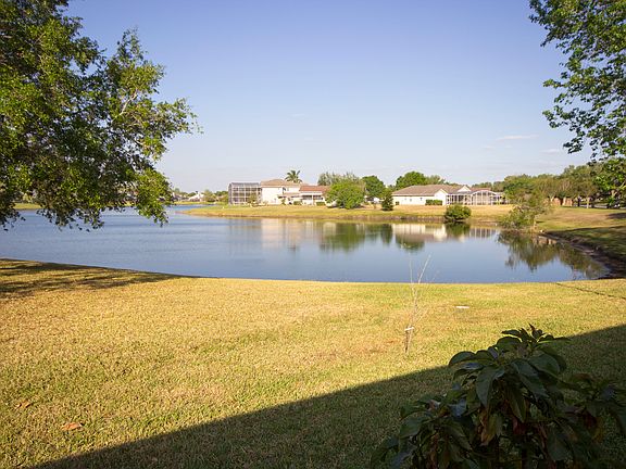 5th image of 2608 Heron Landing Ct