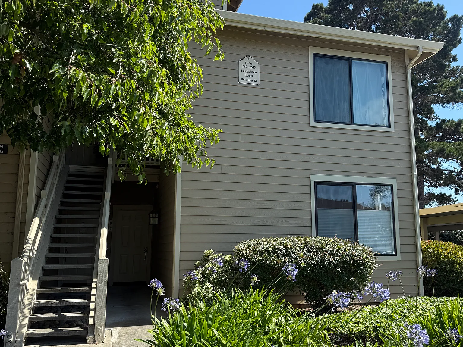 1 bed, 779 sqft, $2,495 — Photo 2