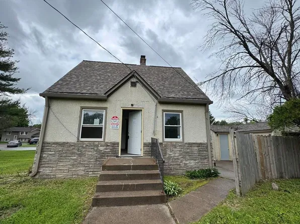 7525 Brunswick Ave N, Brooklyn Park, MN 55443