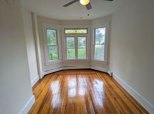 787 Dwight Street, Holyoke, MA 01040