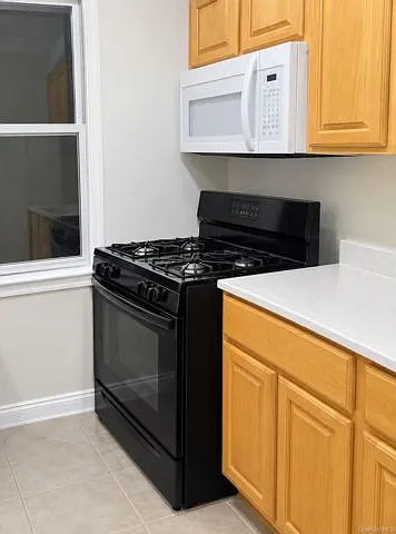 1 bed, 1.0 bath, 2312 sqft, $2,650 — Photo 4
