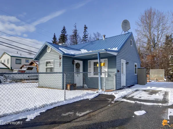 2005 W 32nd Ave, Anchorage, AK 99517