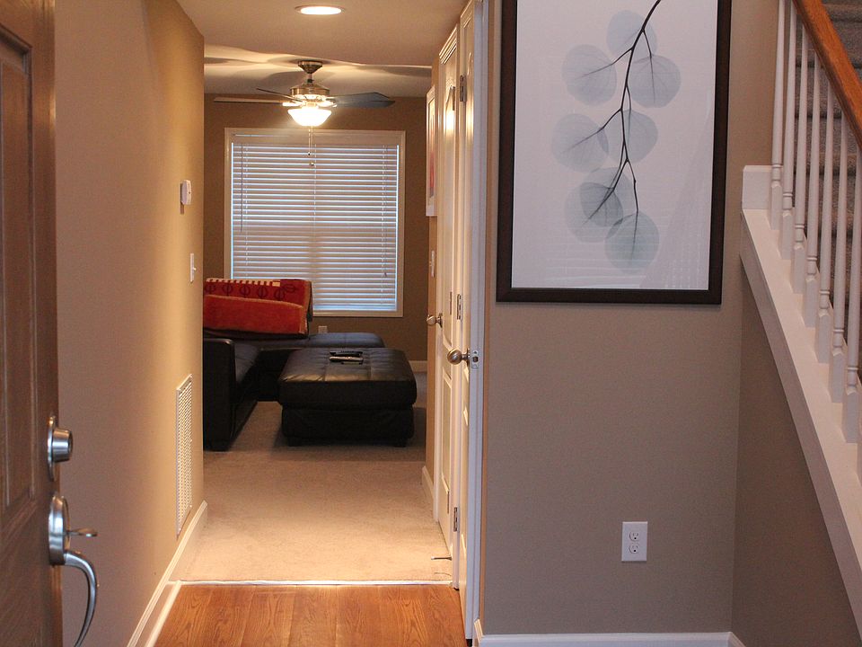 1st image of 2508 Glascow Ln