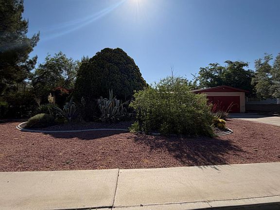 4th image of 25918 Cherryhill Dr
