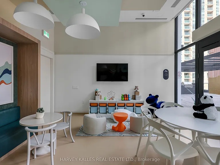 36 Olive Ave #2007 — Photo 34