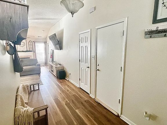 5th image of 13232 Lampmeade Ln