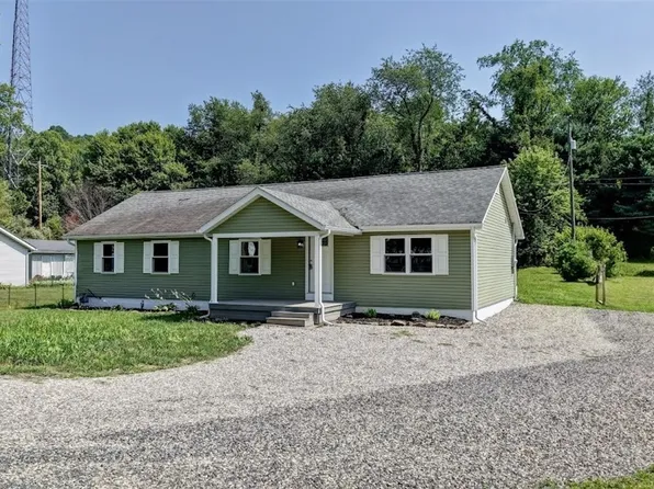 6751 Short Drive Rd NW, Dover, OH 44622