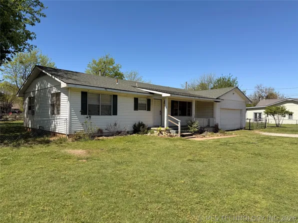 438 N Forest St, Jenks, OK 74037