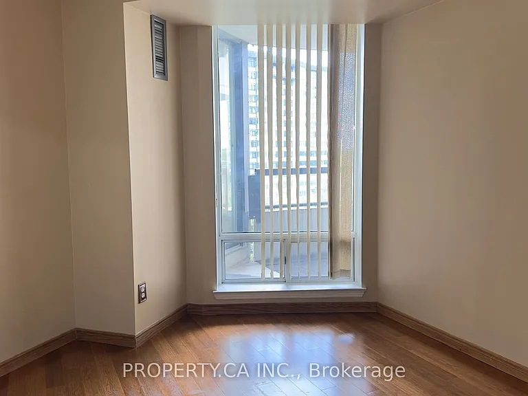1131 Steeles Ave W #609 — Photo 15