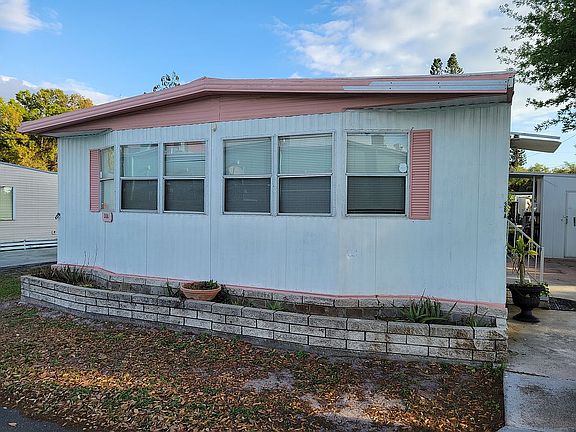 2nd image of 2320 Bee Ridge Rd Lot 38A