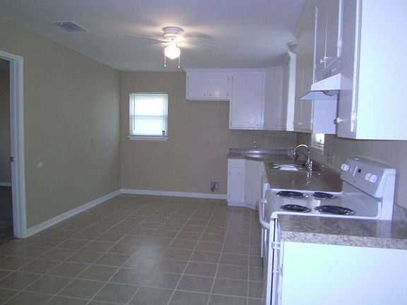 3rd image of 5002 Carroll Ln