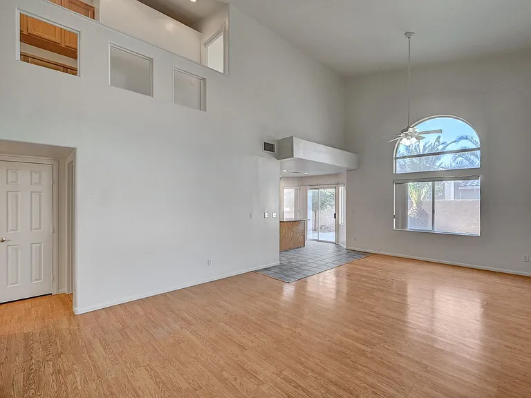 10800 Palatine Ct — Photo 2