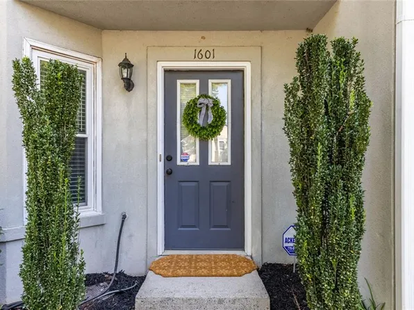 1601 Defoors Lndg NW, Atlanta, GA 30318