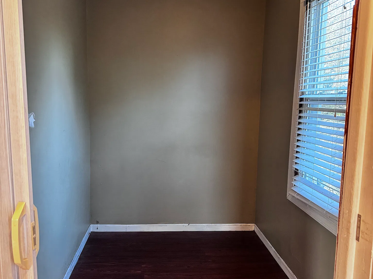 3 bed, $2,100 — Photo 3