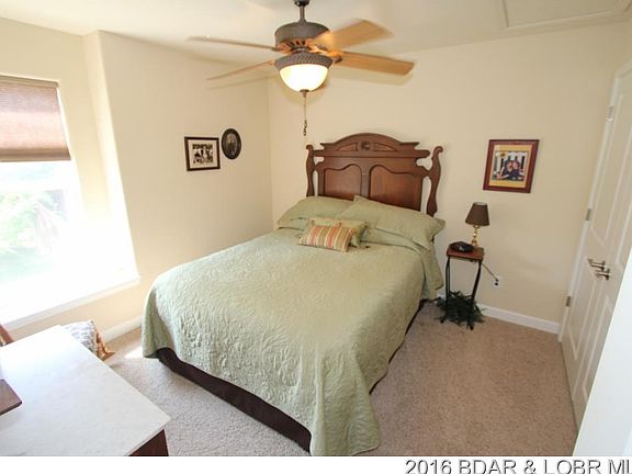 4th image of 4521 Parkwood Cir #A