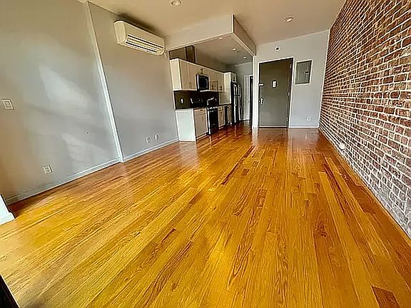 5th image of 164 W 123rd St #3